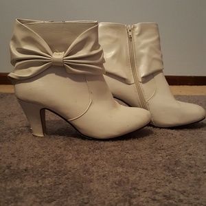 White Bow Booties